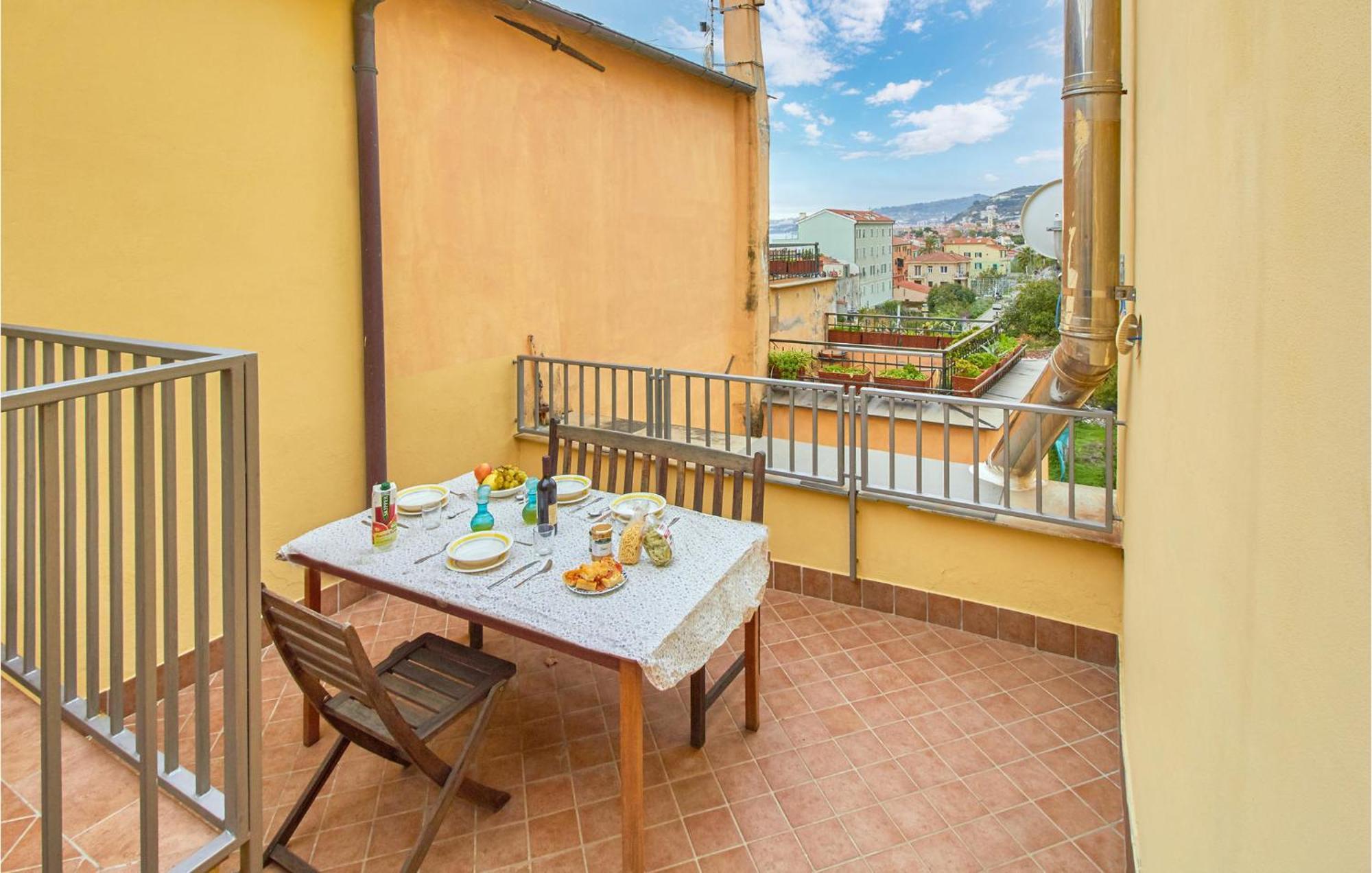 Casa Delle Rondini Lägenhet Santo Stefano al Mare Exteriör bild